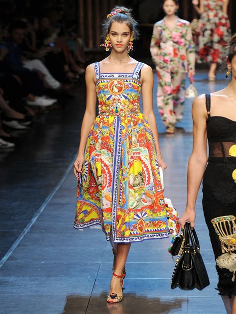 robe style dolce gabbana